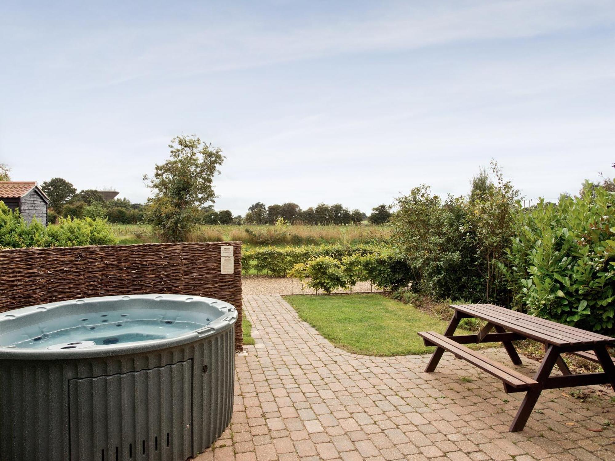 Mint - E4322 Villa Ludham Buitenkant foto